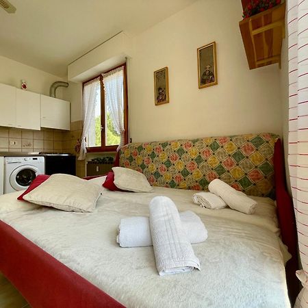 2 Locali A 600 Mt Dal Mare - Free Parking Apartment Чериале Екстериор снимка